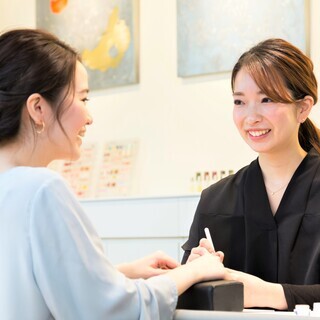 ネイリスト募集！興味がある方はご相談くださいの画像