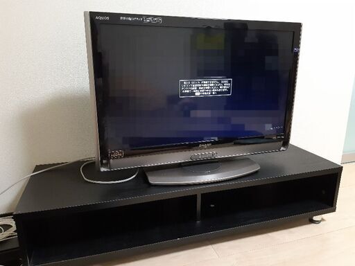 AQUOS 32型液晶テレビ、テレビ台セット