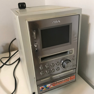 ジャンク品　分解好きな人いれば。。
