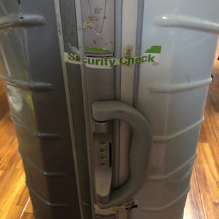 スーツケース？キャリーバッグ？の画像