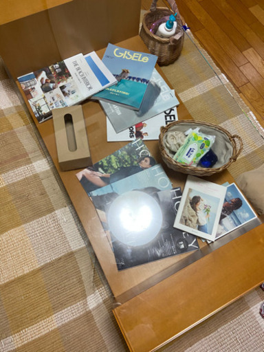 カフェテーブル ガラステーブル テーブル コーヒーテーブル  【最終値下げ処分のため】