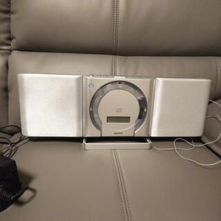薄型CDプレイヤー
