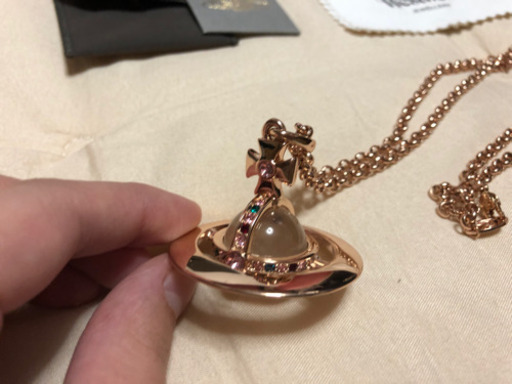 ヴィヴィアン　オーブネックレス　スモール　ピンクゴールド