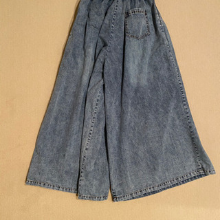 デニムガウチョパンツの画像