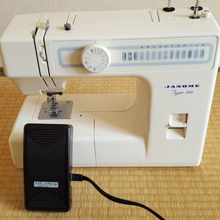 【ちょっと値下げしました】 ミシン　お譲りします　8/1以降の画像