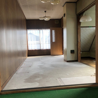 でました駅近‼️駅徒歩6分利便性良し✨コンパクトな貸家になります...