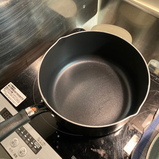 大きなお鍋の画像