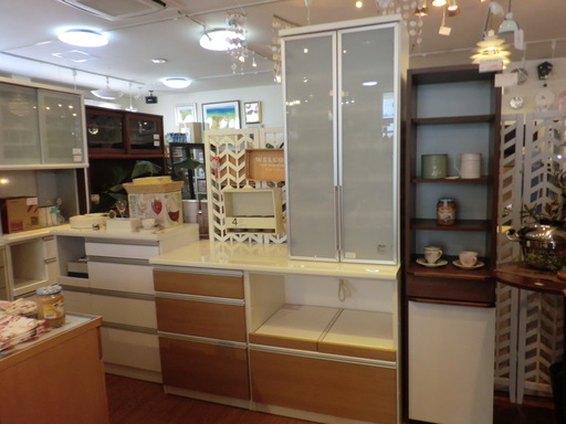 【中古美品】自社配送＆設置可能　モリタインテリア レンジボード