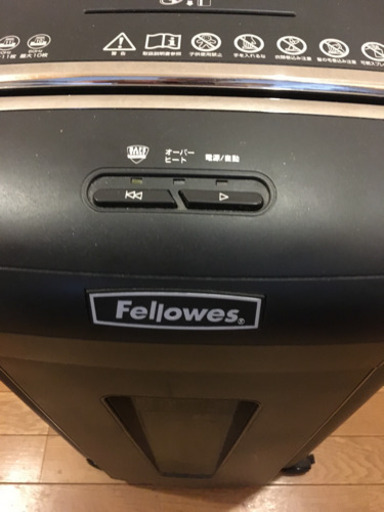 美品 値下げしました。シュレッダーfellows 460mcs