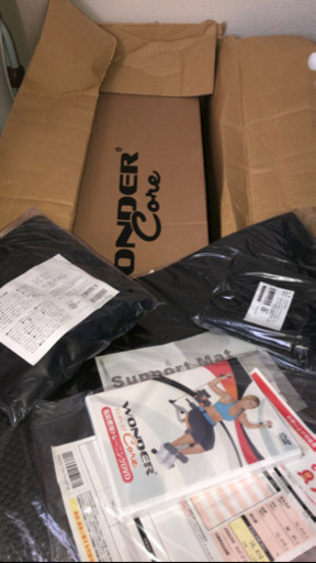 ワンダーコア新品　サウナスーツ縄跳び付き