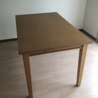 引き出し付きダイニングテーブル
