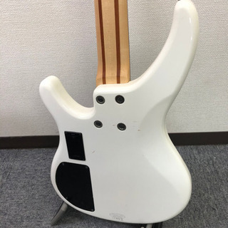 ヤマハ　ベースギターの画像