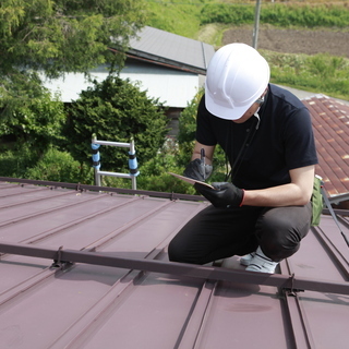 屋根の雨漏り・トラブルでお困りの方！無料で点検いたします