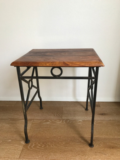 アンティーク家具　台　取り引き中