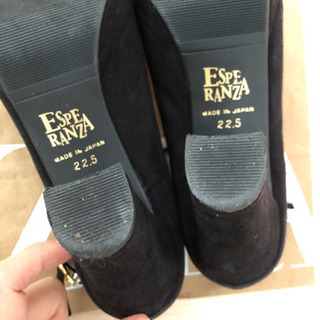 美品＊ESPERANZA パンプス ブラック ストラップ付の画像