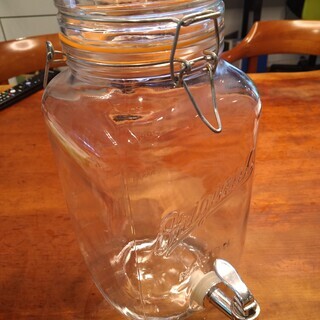 (中古) ガラス ドリンクサーバー 蛇口付きの画像