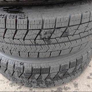 145/80R13・VRXスタッドレスタイヤ4本セット・アルト、タントなど・中古 145⁄80R13 BRIDGESTONE⁄VRX 17年 13インチ 4J 100 4H スタッドレス 4本