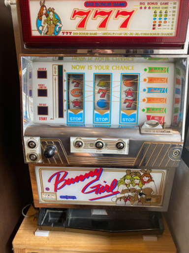 これで最後の値下げです。レトロスロット バニーガール