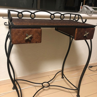 💓お洒落なアンティークテーブル💓