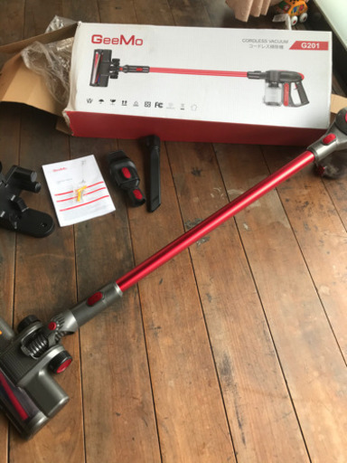 ギーモ　コードレス掃除機