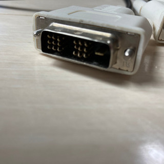DVI-Dケーブル　1.5m 美品の画像