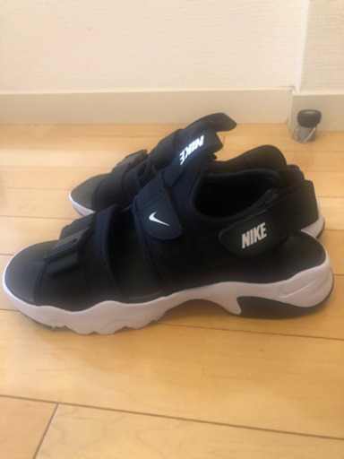 ナイキ　キャニオンサンダル　NIKE CANYON ブラック　27cm
