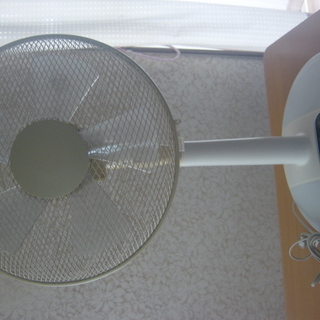 森田　扇風機　（無料）