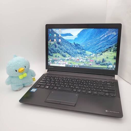 東芝 第六世代Corei5 メモリ8GB SSD256GB ノートパソコン