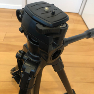 美品　Velbon CX-444 BLACK 三脚の画像