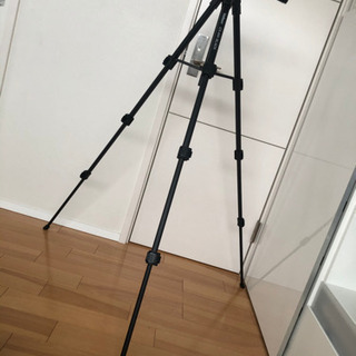 美品　Velbon CX-444 BLACK 三脚の画像