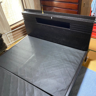 ダブルベッドフレーム　マットレス　どちらか片方だけでもオッケーですの画像