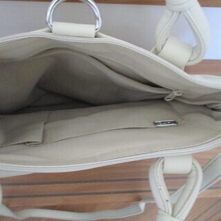【中古】HAMANO 2way爽やかな白ショルダーバッグの画像