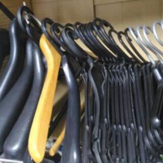 ハンガー25本(以上)の画像