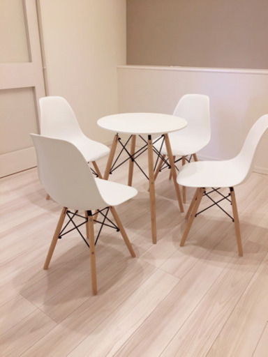 イームズデザインテーブル&チェア4脚セット