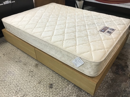無印良品　シーリー　ダブルベッド