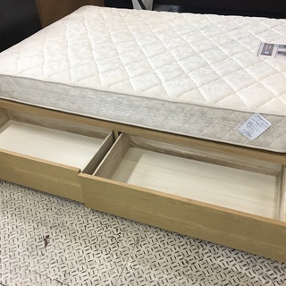 無印良品　シーリー　ダブルベッドの画像