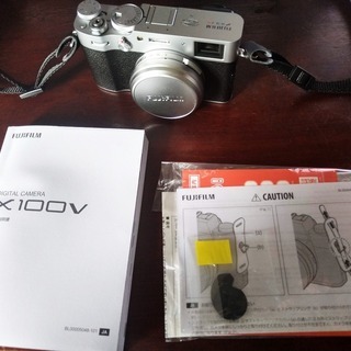 FUJIFILM X100V シルバー　富士フィルム★3年保証付★20年 5月購入
