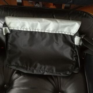 NIKE　ナイキ　ショルダーバッグの画像