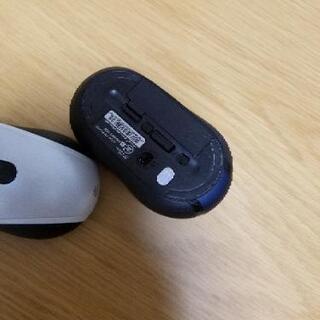 Microsoft製ワイヤレスマウス 2個セットの画像