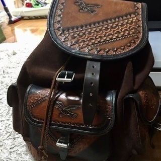 ペルー　マチュピチュ　革のリュック　オリジナル