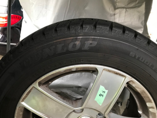 スタッドレスタイヤ