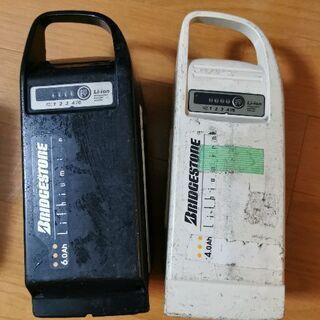 電動アシスト自転車用 バッテリー2個 充電器付きの画像