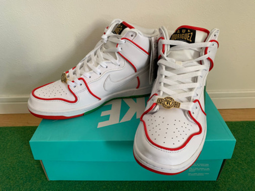 PAUL RODRIGUEZ × NIKE SB DUNK HIGH PRM