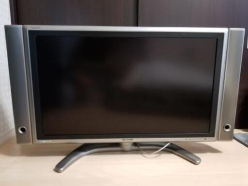 シャープ液晶テレビ　AQUOS　37型