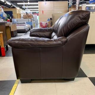 中古 店舗近郊送料格安 IDC 大塚家具 総本革二人掛けソファー ブラウン