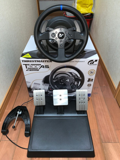 T300rs GTエディション　スラストマスター　引き取りでお願いします