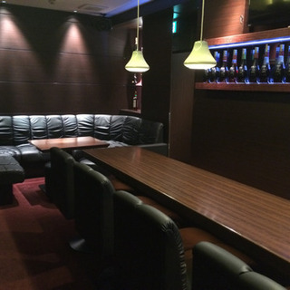 急募！男女問わず！カラオケBAR！の画像