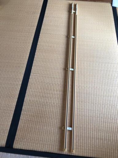 ② カインズ　カーテンレール