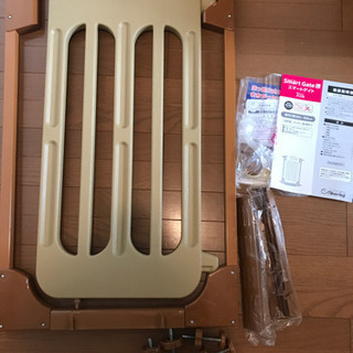 日本育児　スマートゲイト　　ベビーゲート　スリム