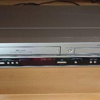 DVD/CD/VHS プレーヤー